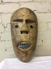 Ceremonial Afrikan Mask, Vintage Wood