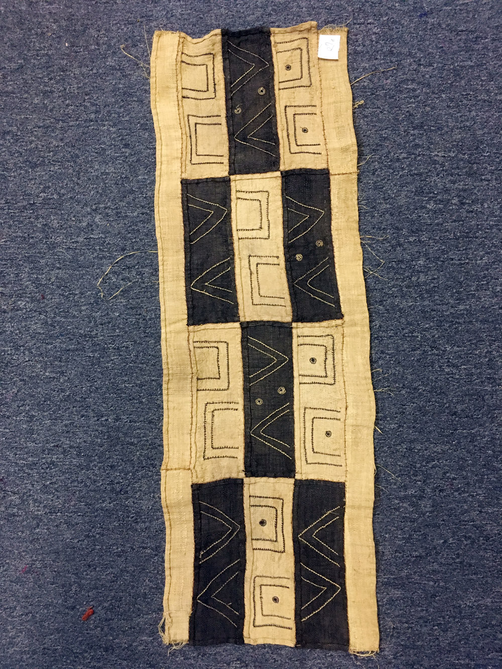 Small Vintage Kuba Cloth Rug from the 1960s; 12